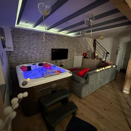 הוילה Maisdon-sur-Sevre Maison Avec Spa מראה חיצוני תמונה